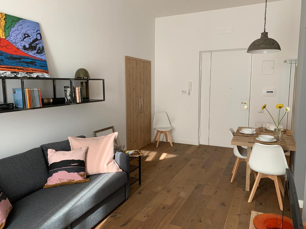 The Quality Apartment Napoli Екстериор снимка