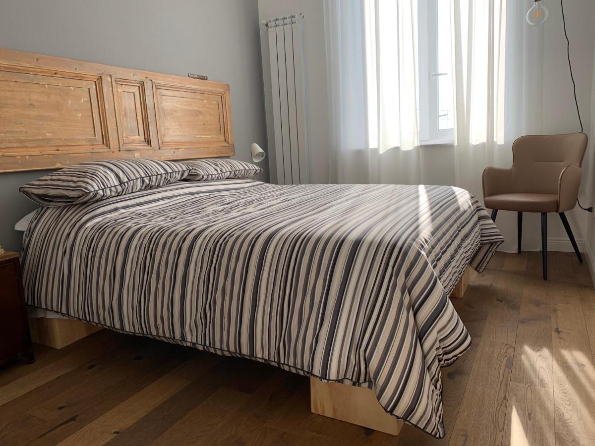 The Quality Apartment Napoli Екстериор снимка